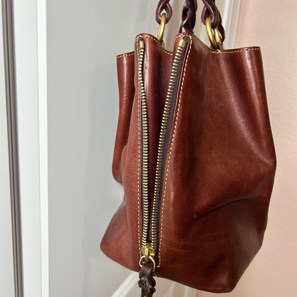 Dooney and Bourke Satchel, Barlow - Picture 3 of 13